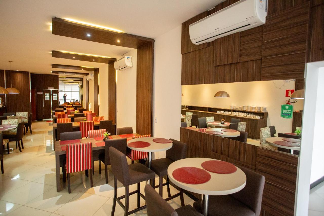 Carlton Plaza Torre Hotel Araxá Kültér fotó