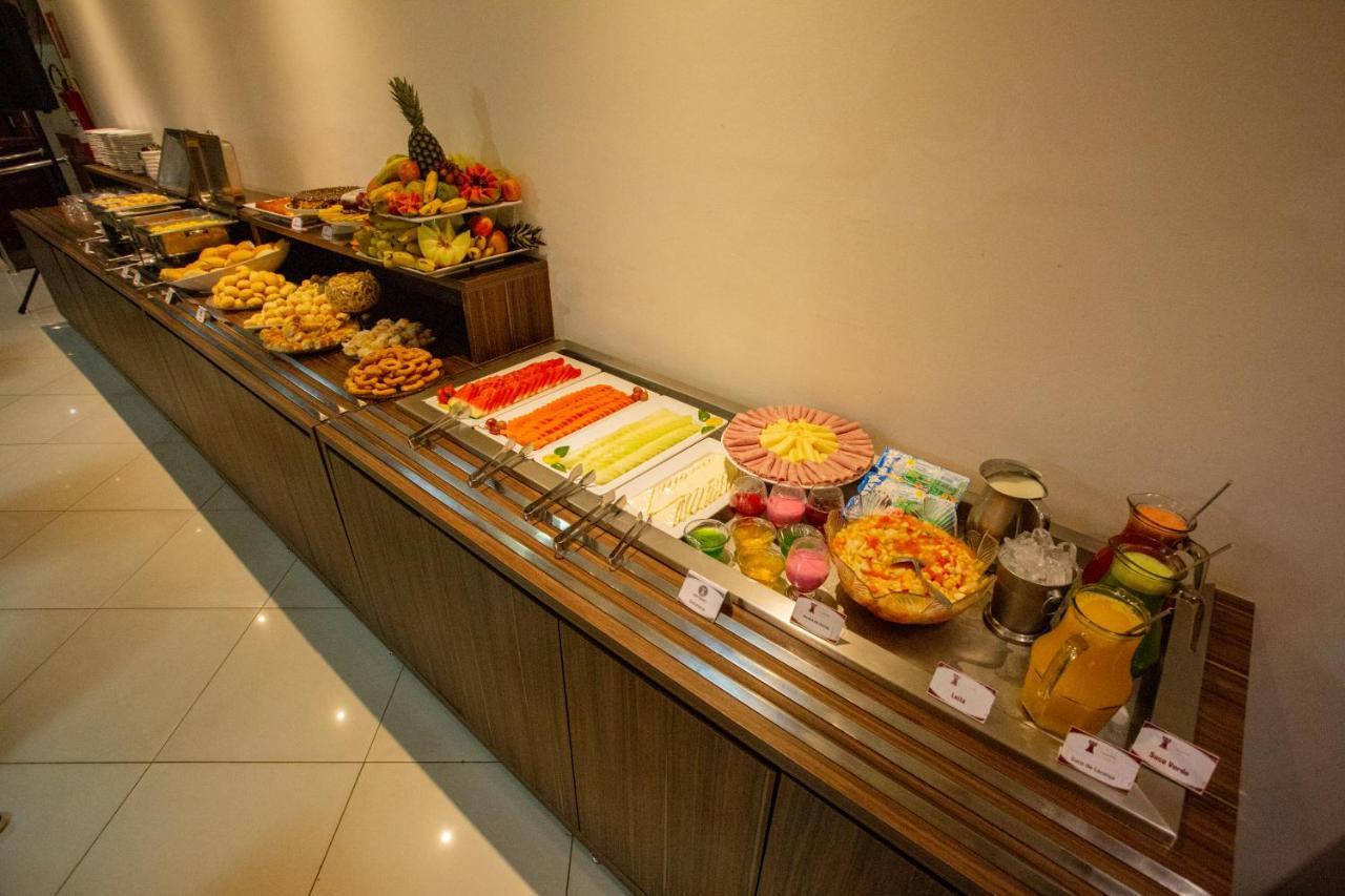 Carlton Plaza Torre Hotel Araxá Kültér fotó