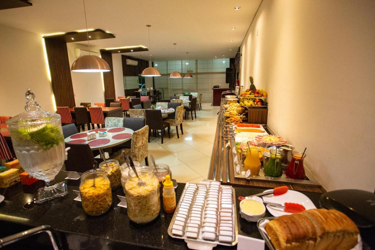Carlton Plaza Torre Hotel Araxá Kültér fotó