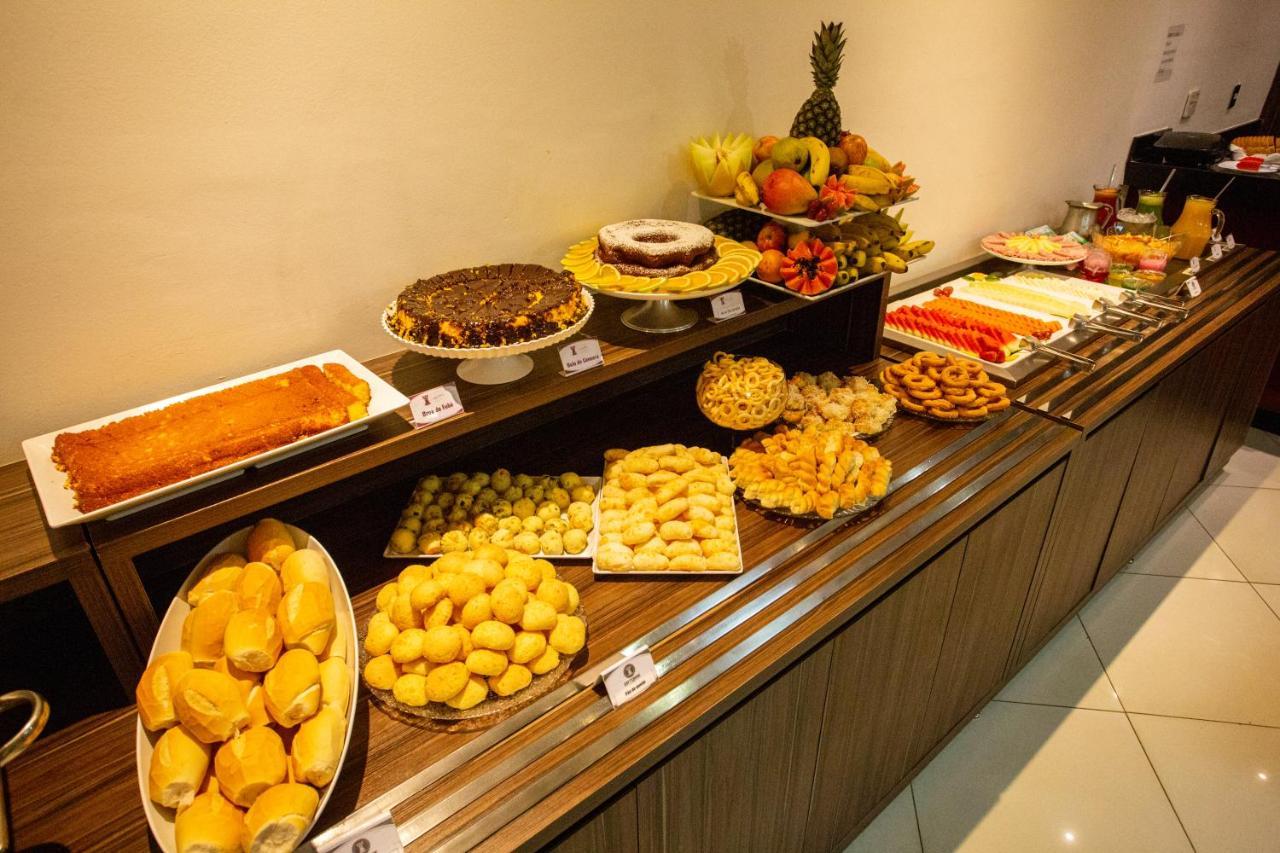 Carlton Plaza Torre Hotel Araxá Kültér fotó