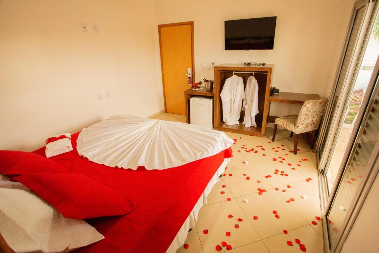 Carlton Plaza Torre Hotel Araxá Kültér fotó