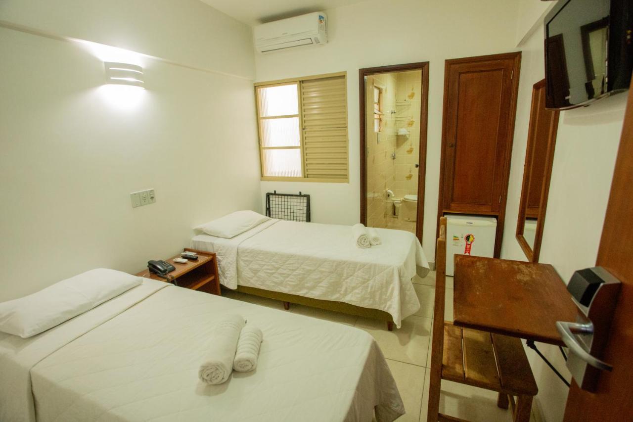 Carlton Plaza Torre Hotel Araxá Kültér fotó